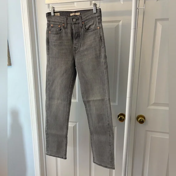 Levi’s Wedgie Straight Leg Grey Black Jeans Size 25 Ankle Length Cotton - Picture 7 of 13